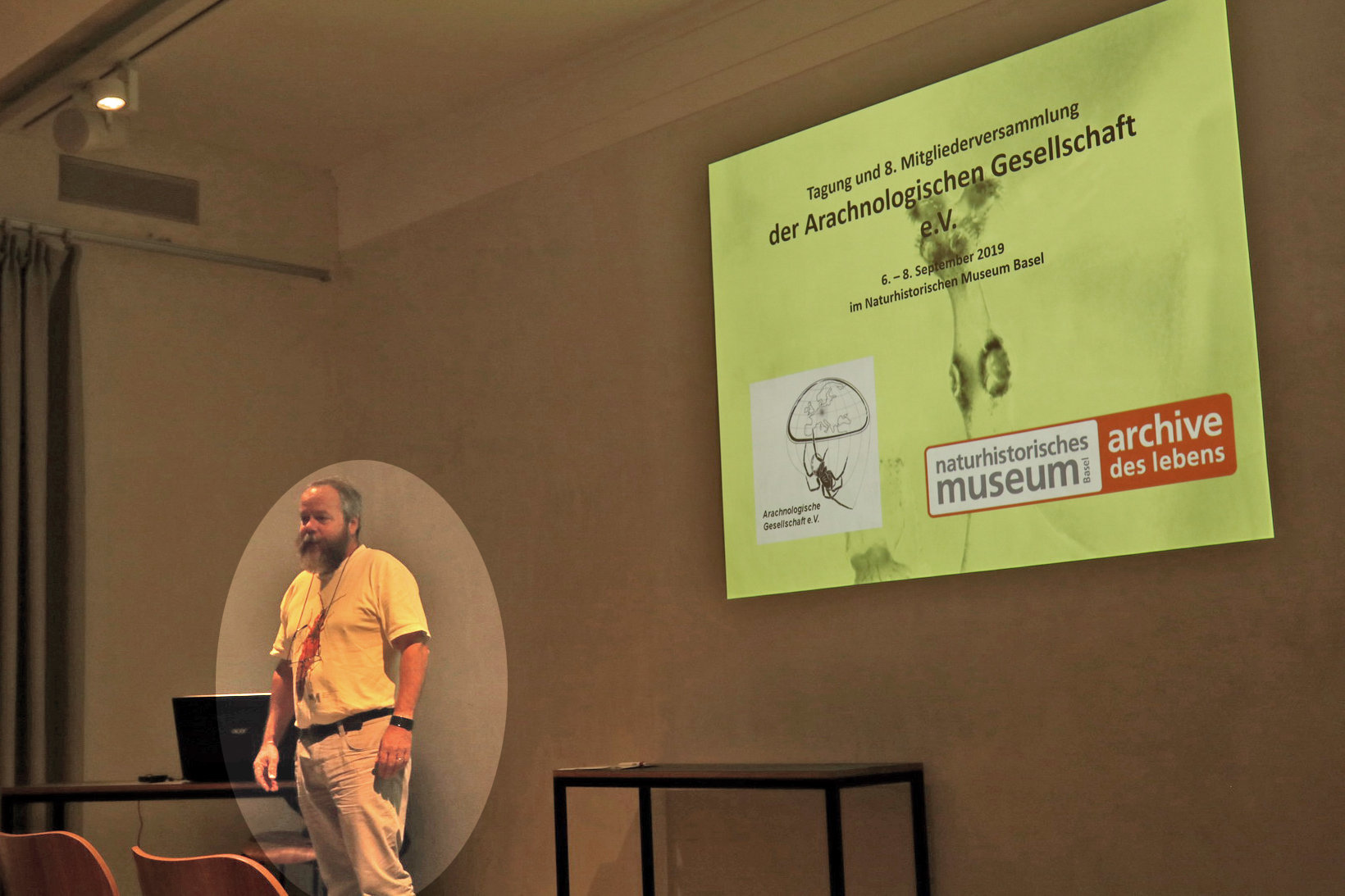 Ambros Hänggi eröffnet die Tagung Ambros Hänggi eröffnet die Tagung